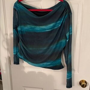 New Women’s Teal and Blue Women's Top marked XXL chk measurements below